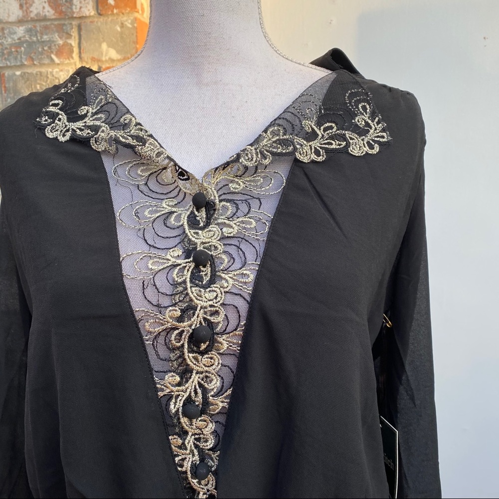 NWT Love Stitch Black woman's blouse M - Picture 10 of 10